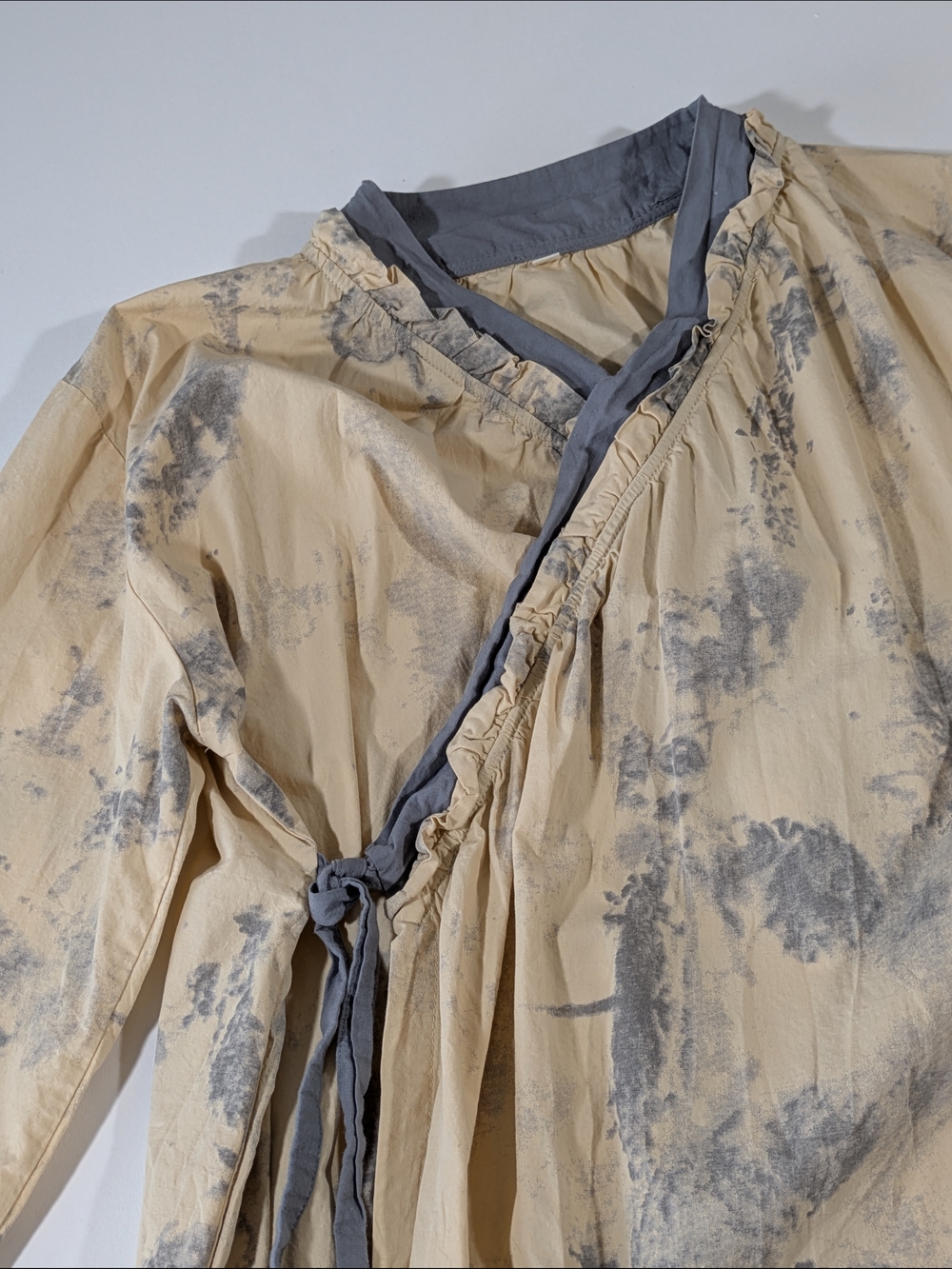 Lightweight Cotton Ruffle Robe Beige & Slate Blue Pattern Tie Front Large - Picture 7 of 15